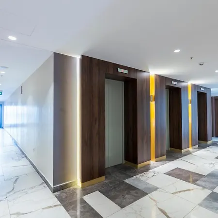 شقة 212 Outlet Karsisinda Lux N7
