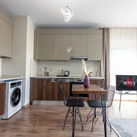212 Outlet Karsisinda Lux N7 Daire *