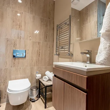 Appartement 212 Outlet Karsisinda Lux N7 Istanboel
