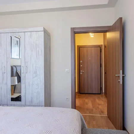 Apartamento 212 Outlet Karsisinda Lux N7 Estambul